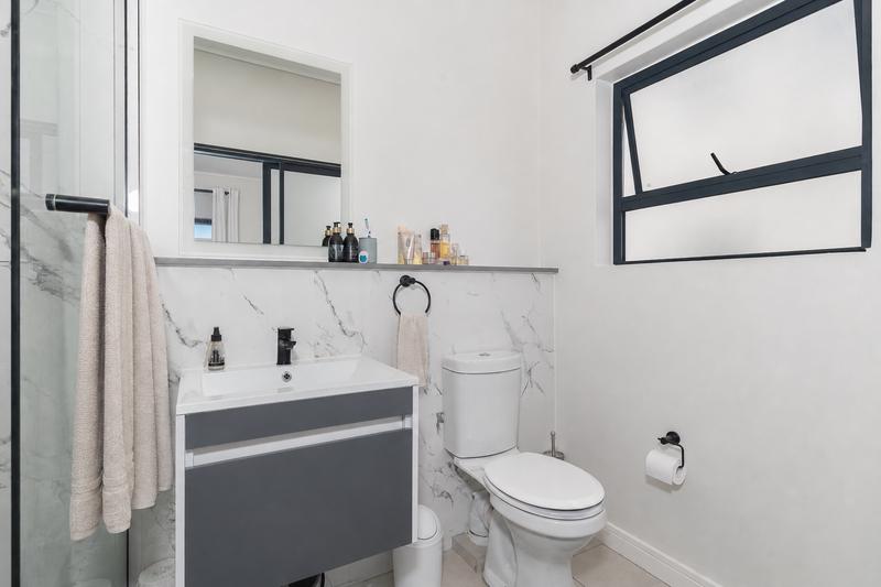 1 Bedroom Property for Sale in The Huntsman Western Cape